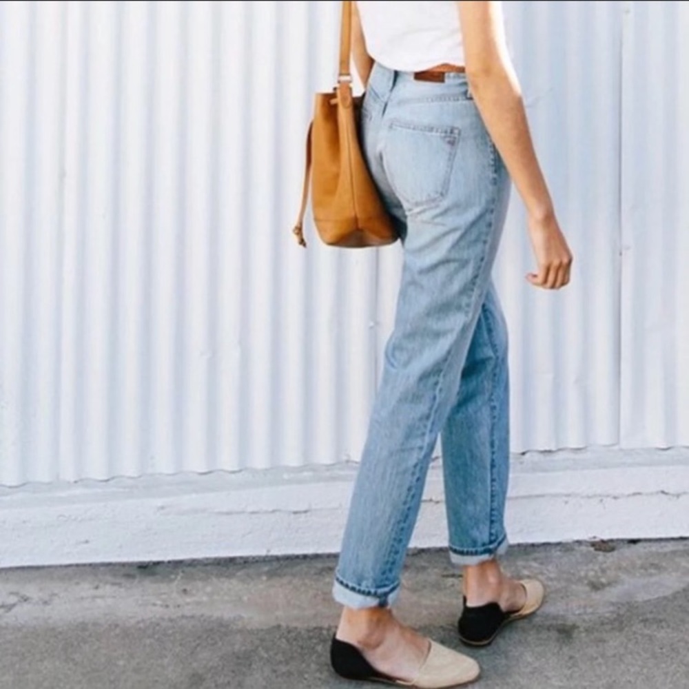 Madewell High-Rise Straight-Leg Jeans in Light Blue